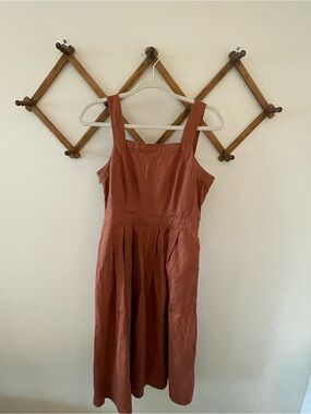 Universal Threads Sleeveless Midi Dress